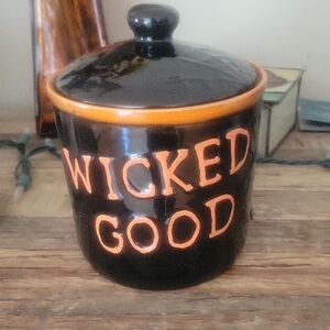 Yankee Candle Boney Bunch 2016 Wicked Good Black and Orange Cookie Jar
